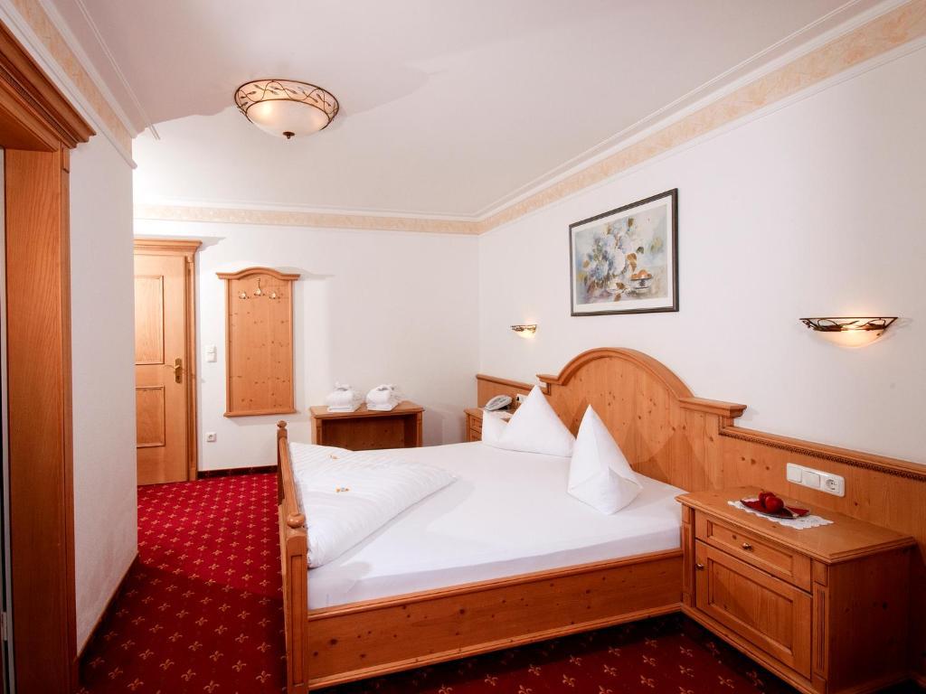 Alpin-Hotel Schrofenblick Майргофен Номер фото