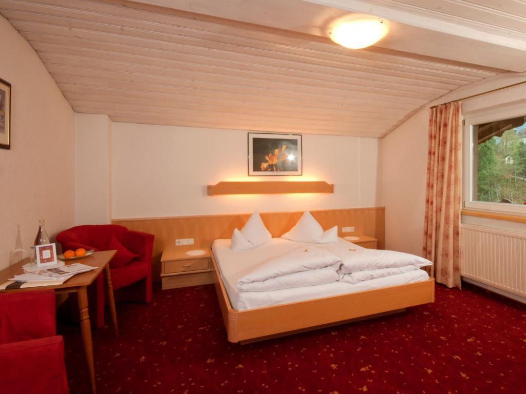 Alpin-Hotel Schrofenblick Майргофен Номер фото